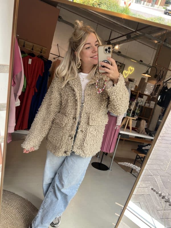 Jacket fluffy cream