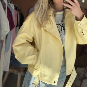 Jacket butter yellow